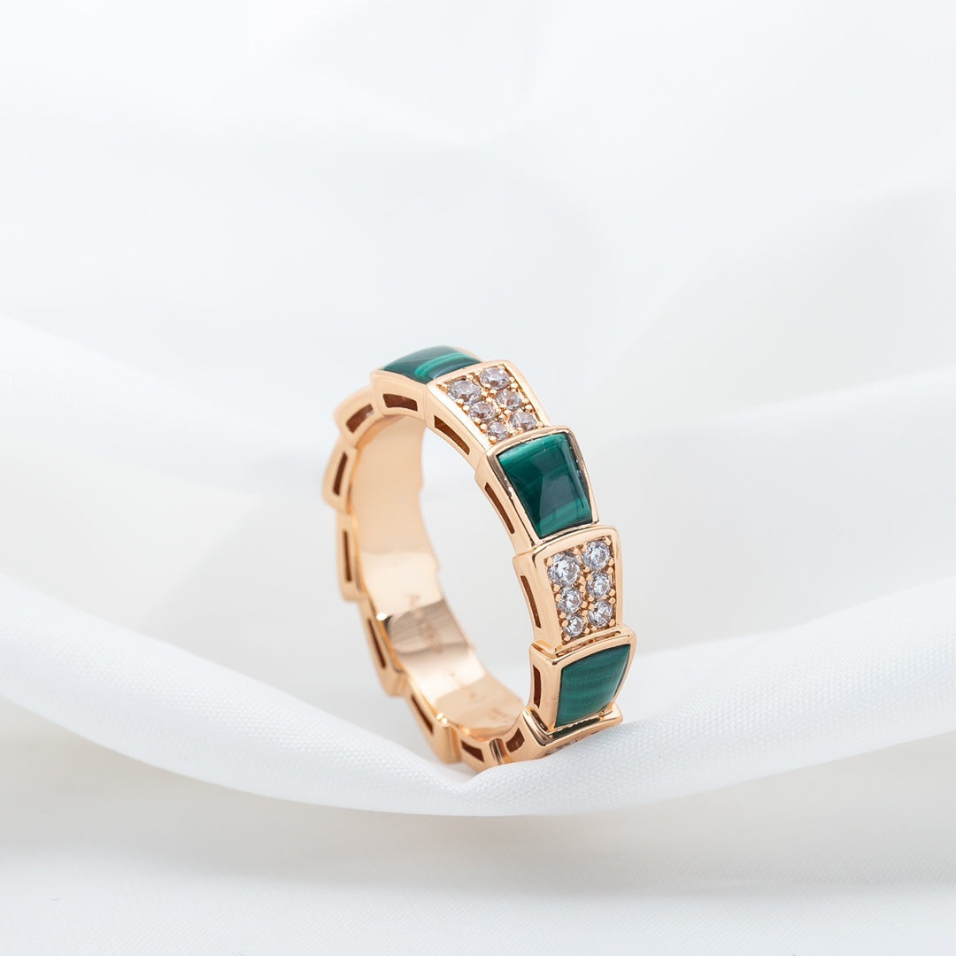 [Lucky Star]SERPENTI RING PINK GOLD MALACHITE DIAMOND PAVED 4MM