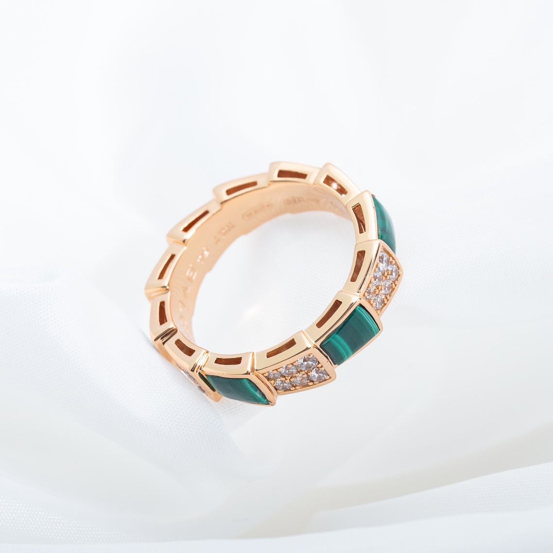 [Lucky Star]SERPENTI RING PINK GOLD MALACHITE DIAMOND PAVED 4MM