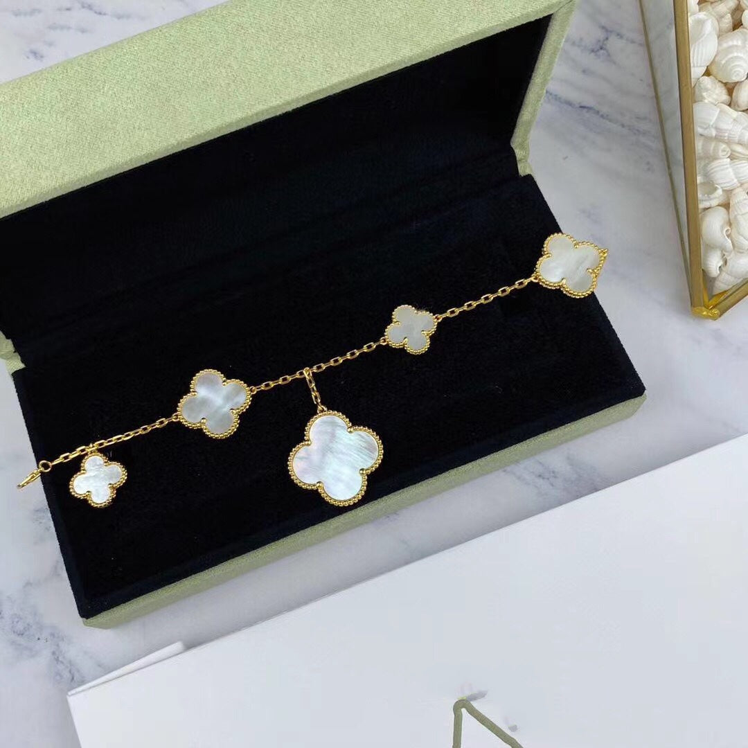 [Lucky Star]MAGIC CLOVER MOP GOLD BRACELET 5 MOTIFS