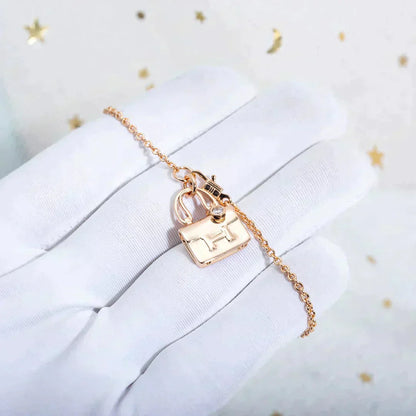 [Lucky Star]AMULETTE PEDANT ROSE GOLD NECKLACE