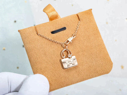 [Lucky Star]AMULETTE PEDANT ROSE GOLD NECKLACE