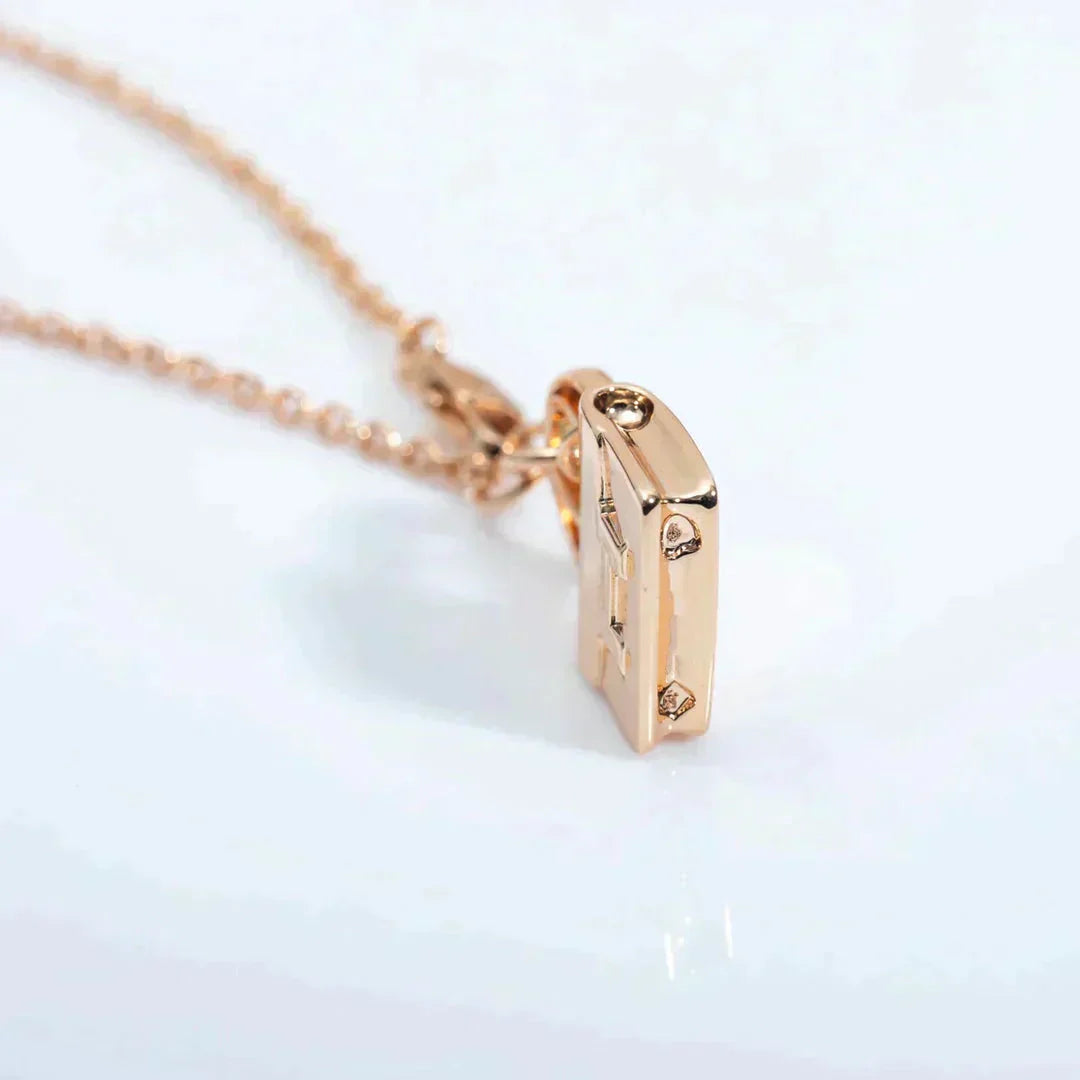 [Lucky Star]AMULETTE PEDANT ROSE GOLD NECKLACE