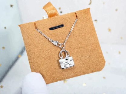 [Lucky Star]AMULETTE PEDANT SILVER NECKLACE