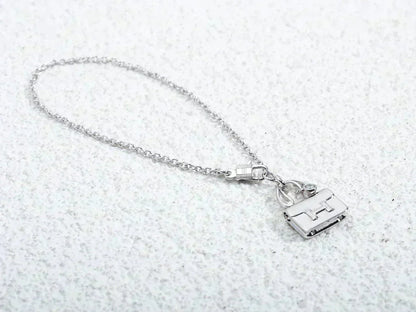 [Lucky Star]AMULETTE PEDANT SILVER NECKLACE