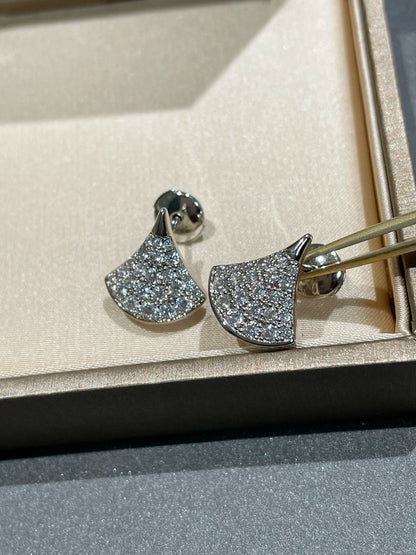 [Lucky Star]DREAM STUD EARRINGS DIAMOND