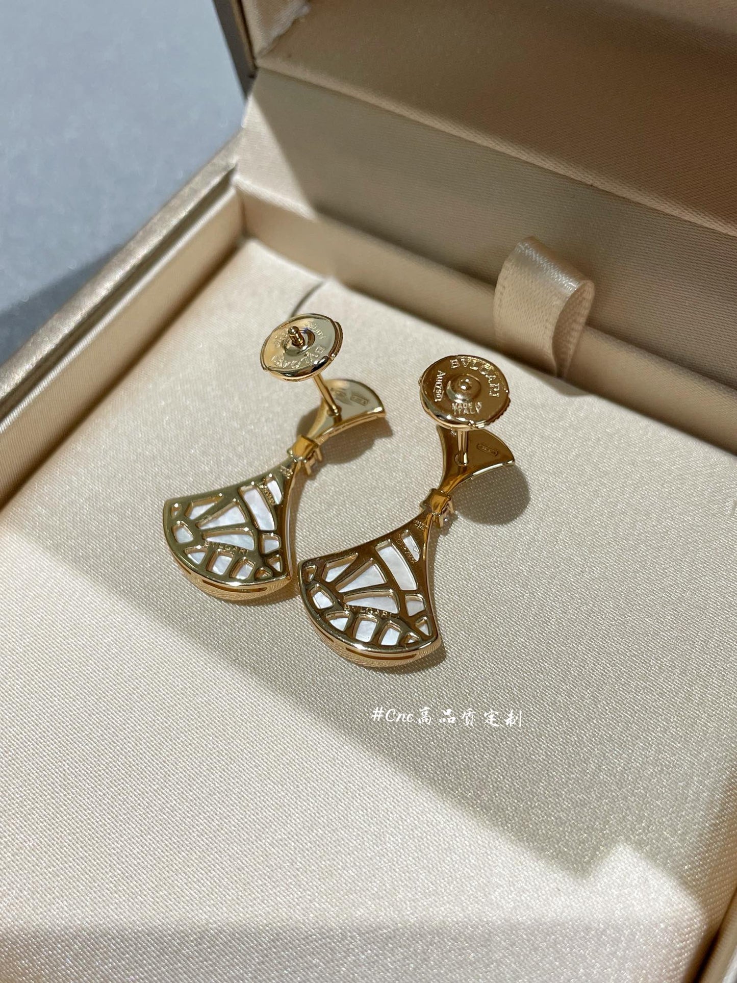 [Lucky Star]DREAM MOP 1 DIAMOND EARRINGS