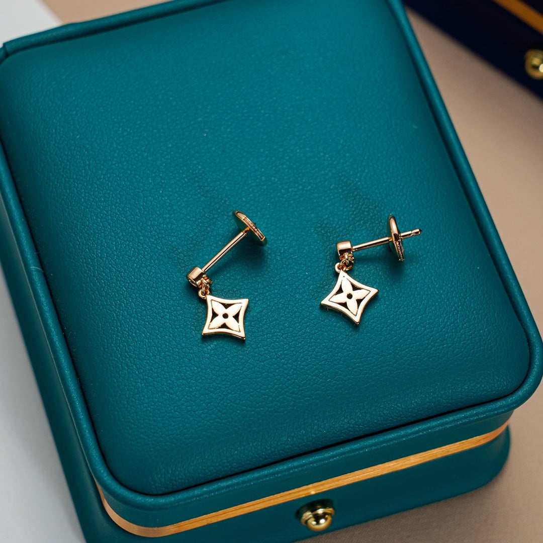 [Lucky Star]STAR EARRINGS GOLD