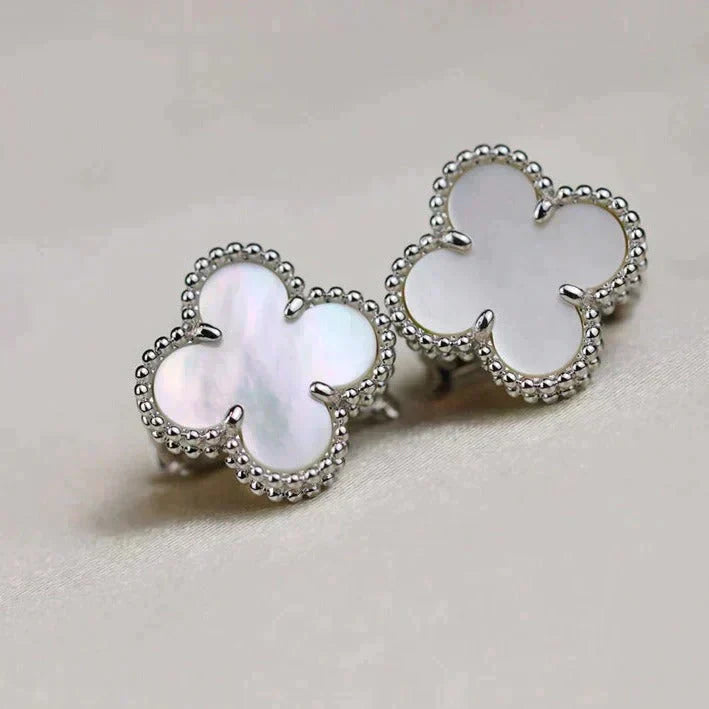 [Lucky Star]CLOVER MEDIUM 1 MOTIFS  WHITE MOP EARRINGS SILVER
