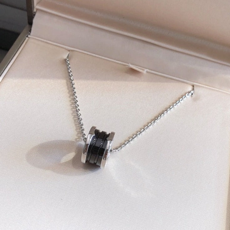 [Lucky Star]ZERO 1 BLACK CERAMIC SILVER NECKLACE