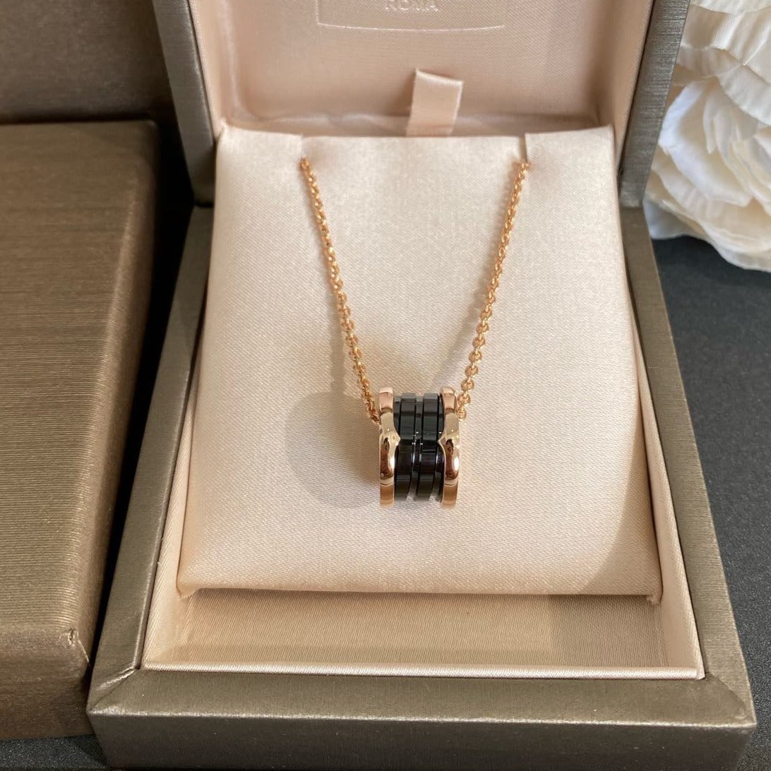 [Lucky Star]ZERO 1 BLACK CERAMIC PINK GOLD NECKLACE