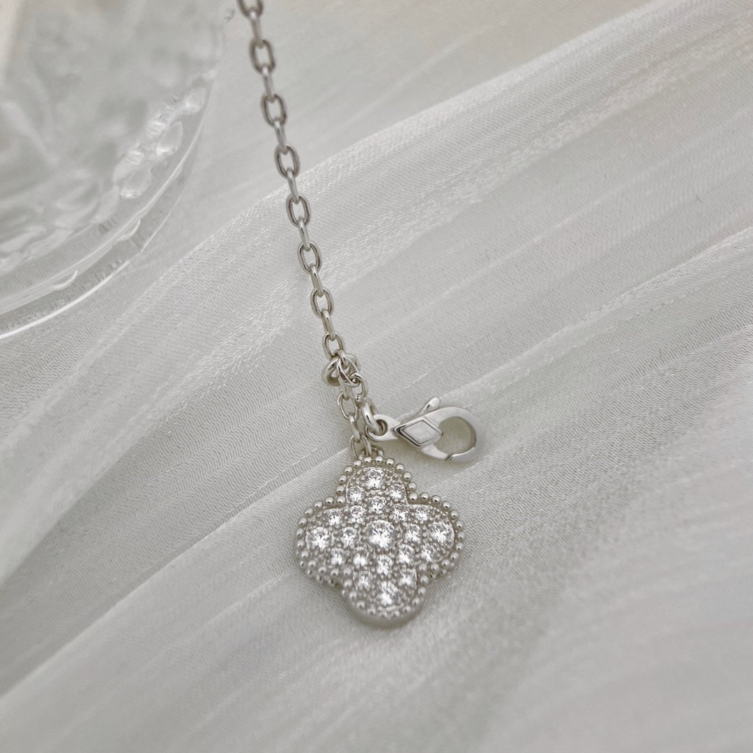 [Lucky Star]CLOVER 5 MOTIFS SILVER DIAMONDS NECKLACE