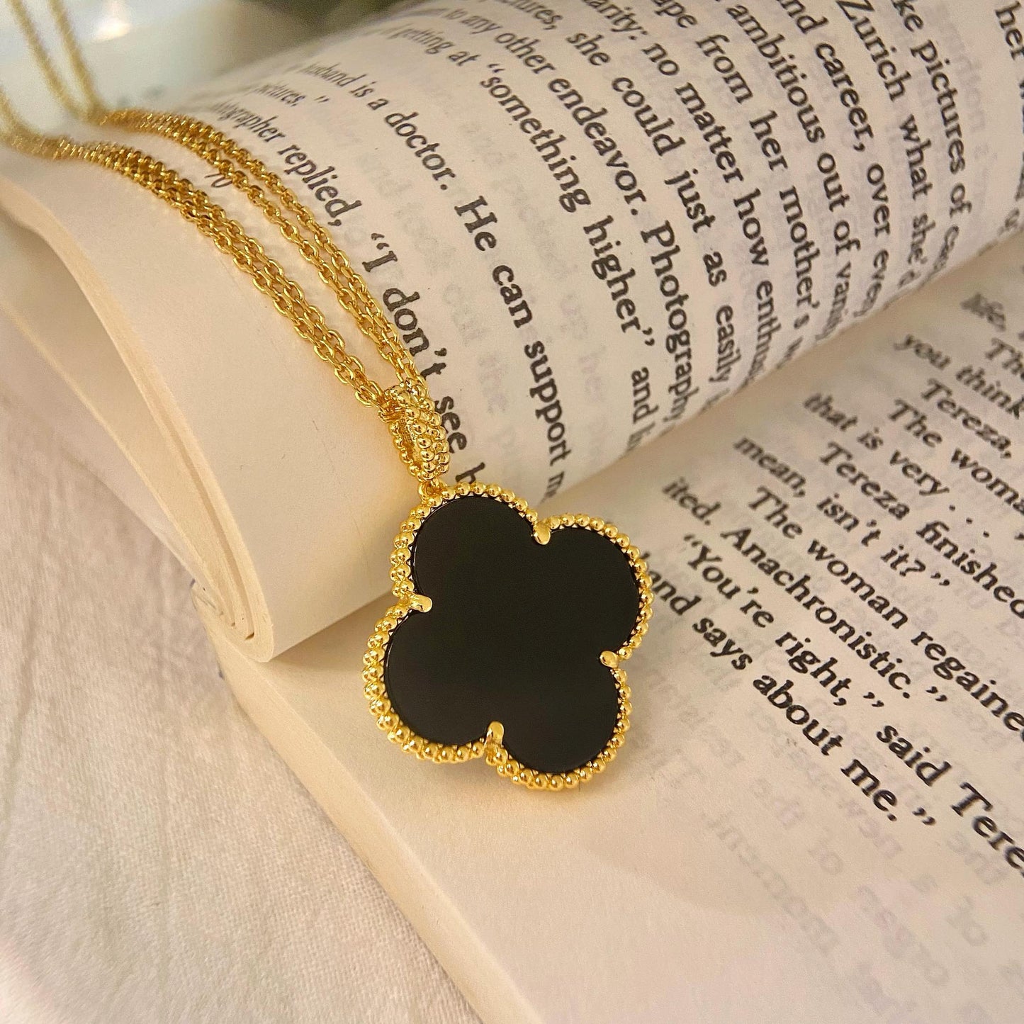 [Lucky Star]CLOVER 25MM NECKLACE GOLD ONYX
