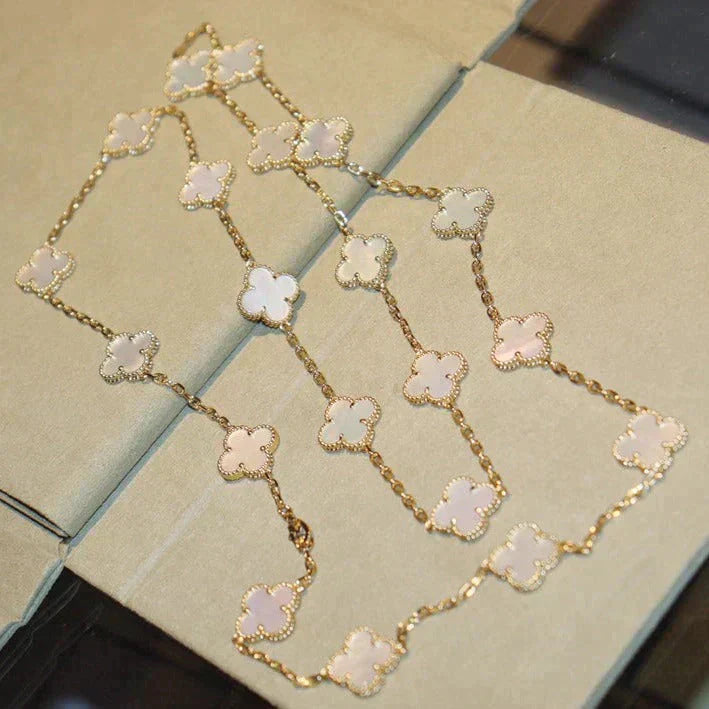 [Lucky Star]CLOVER 20 MOTIFS WHITE MOP NECKLACE