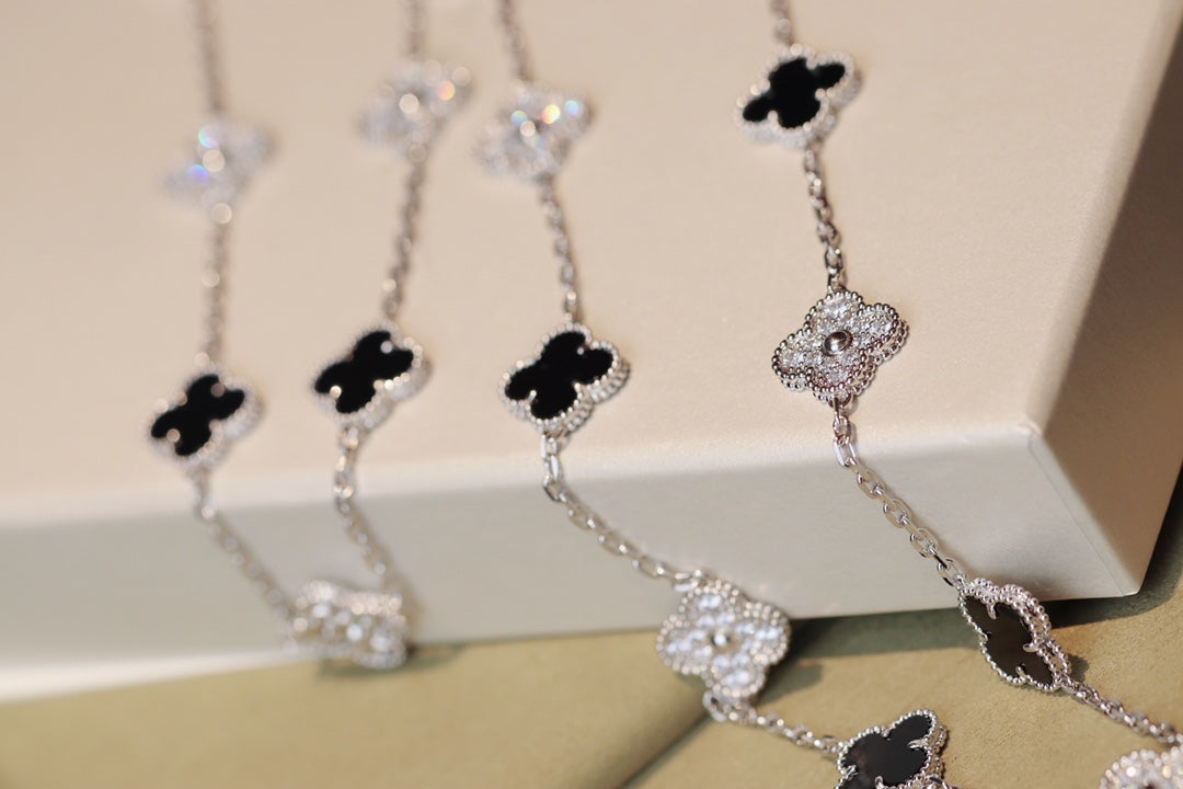 [Lucky Star]CLOVER 20 MOTIFS ONYX DIAMOND SILVER