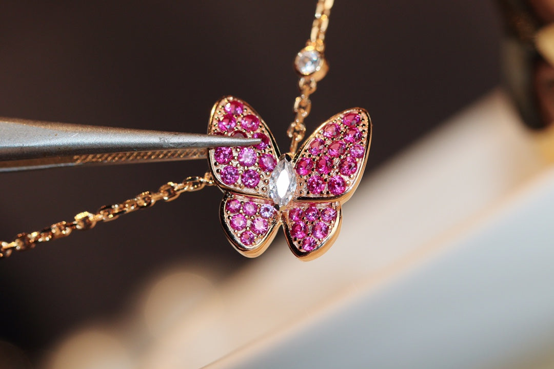 [Lucky Star]BUTTERFLY RED DIAMOND ROSE GOLD NECKLACE