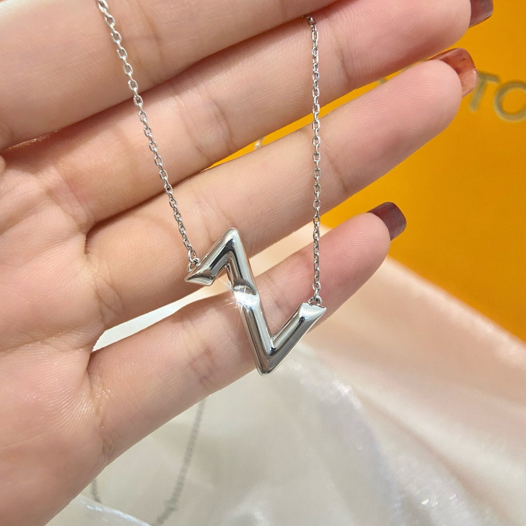 [Lucky Star]VOLTE UPSIDE DOWN NECKLACE