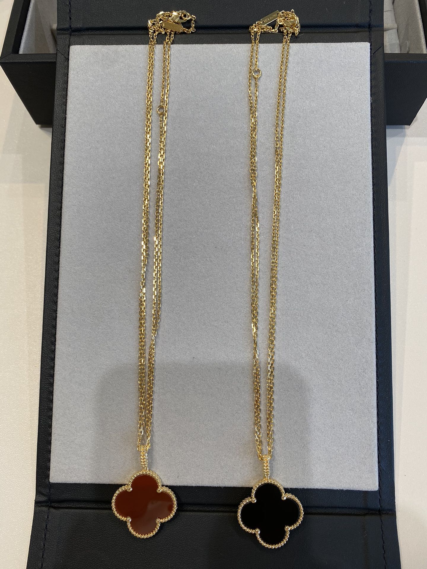 [Lucky Star]CLOVER 25MM NECKLACE GOLD CARNELIAN