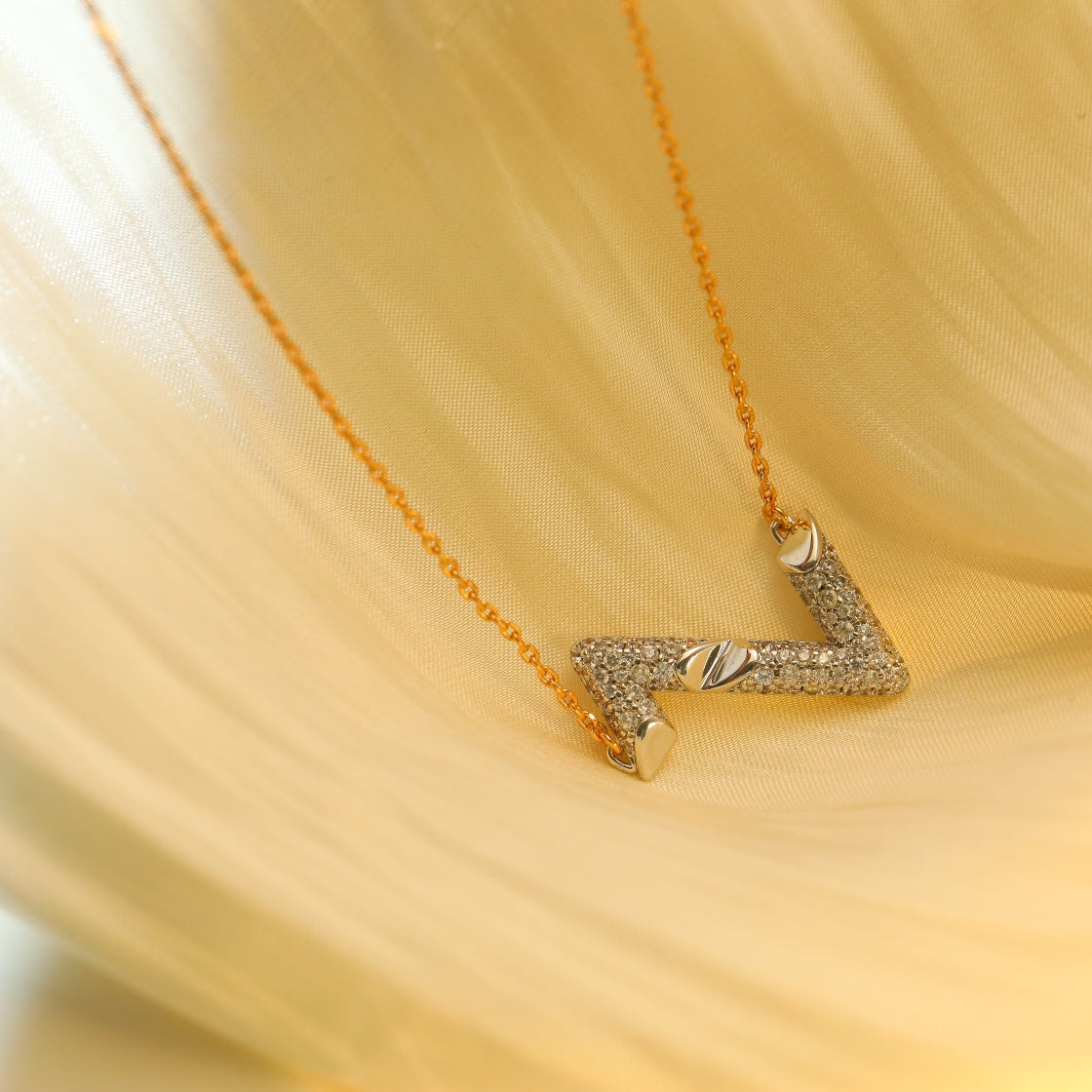 [Lucky Star]VOLT SILVER DIAMOND PEDANT NECKLACE