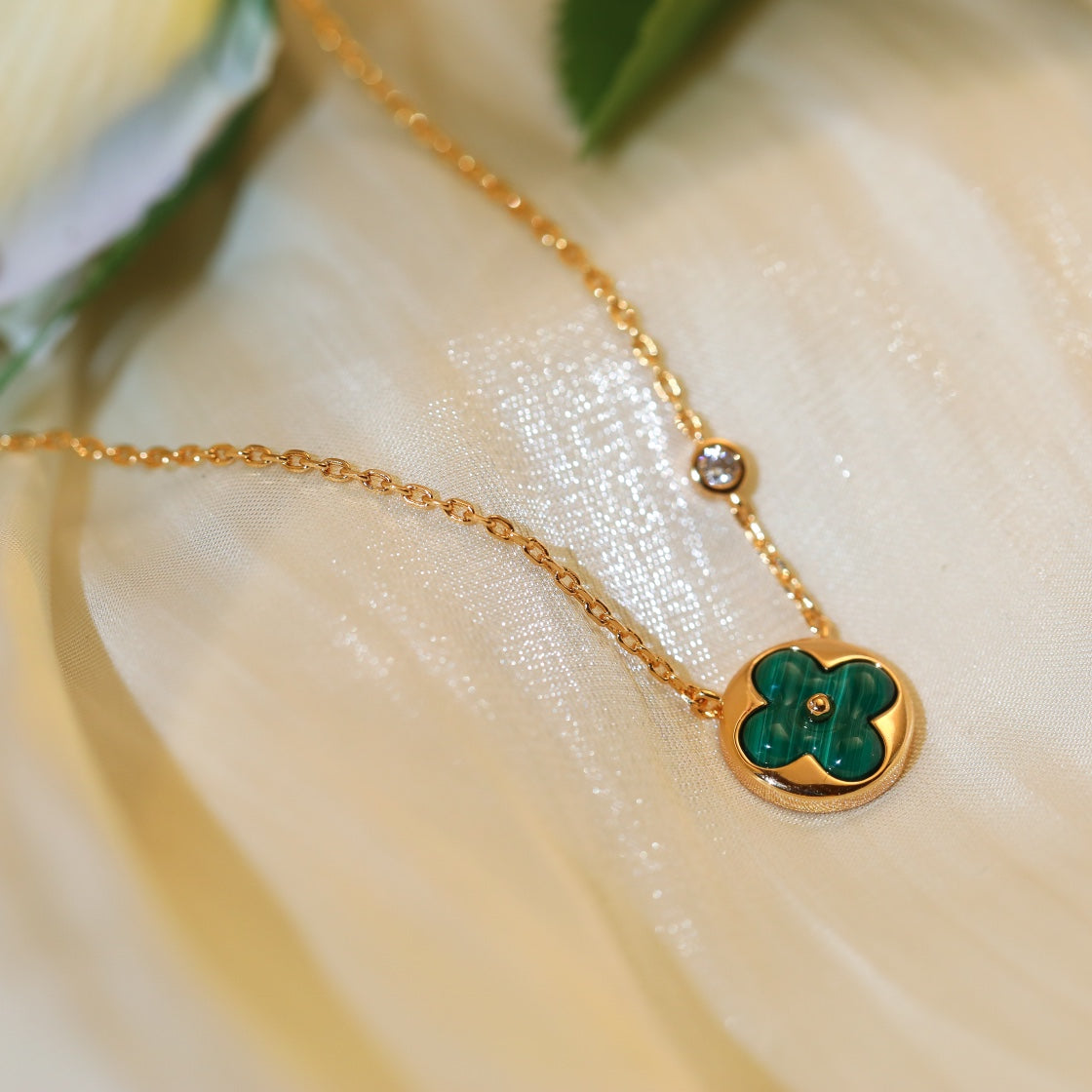 [Lucky Star]SUN PEDANT PINK GOLD 1 DIAMOND NECKLACE