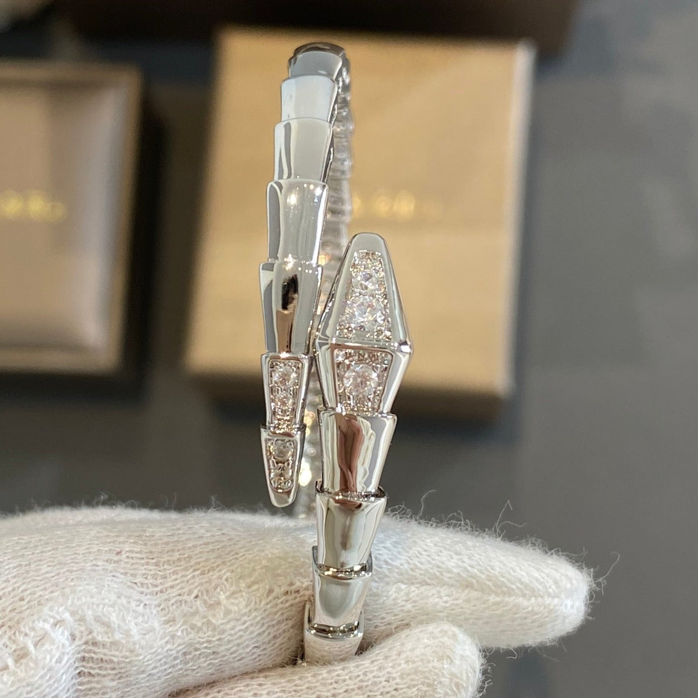 [Lucky Star]SERPENTI BRACELET DIAMONDS SILVER