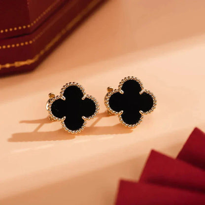 [Lucky Star]CLOVER MEDIUM 1 MOTIFS  ONYX STUD EARRINGS