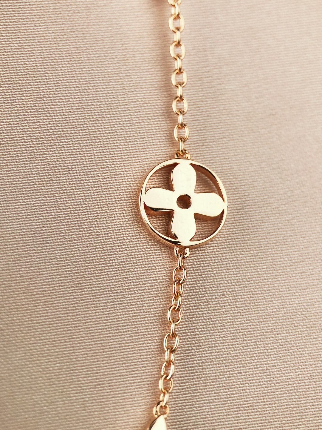 [Lucky Star]STAR AND SUN 7 MOTIFS GOLD BRACELET