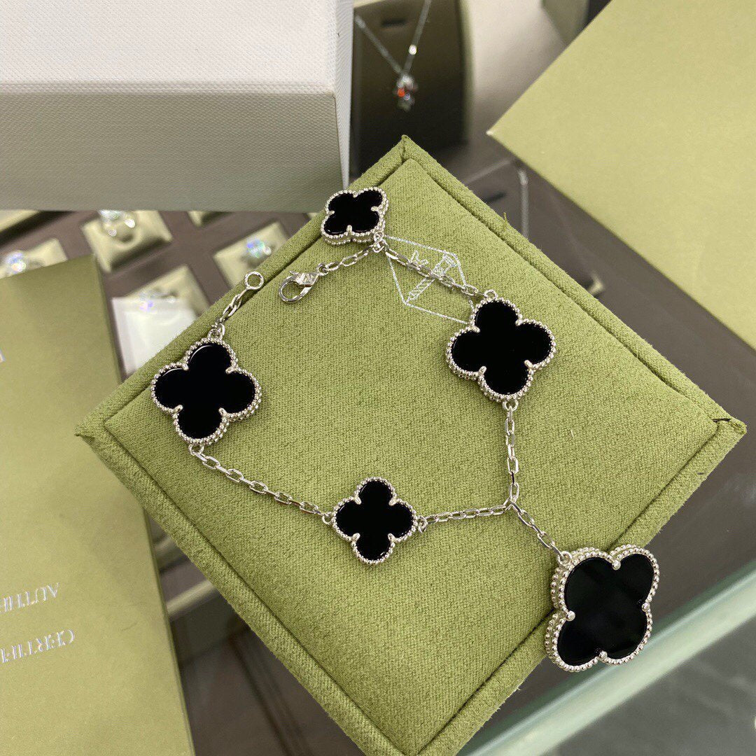 [Lucky Star]CLOVER 5 MOTIFS SIVLER ONYX BRACELET