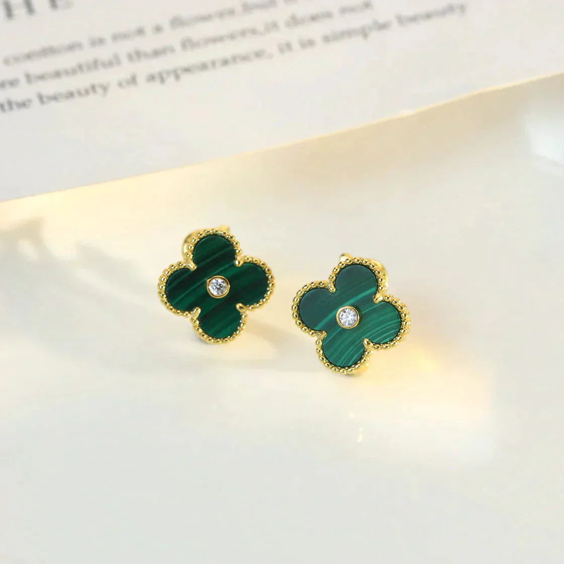 [Lucky Star]CLOVER MEDIUM 1 MOTIFS MALACHITE DIAMOND EARRINGS
