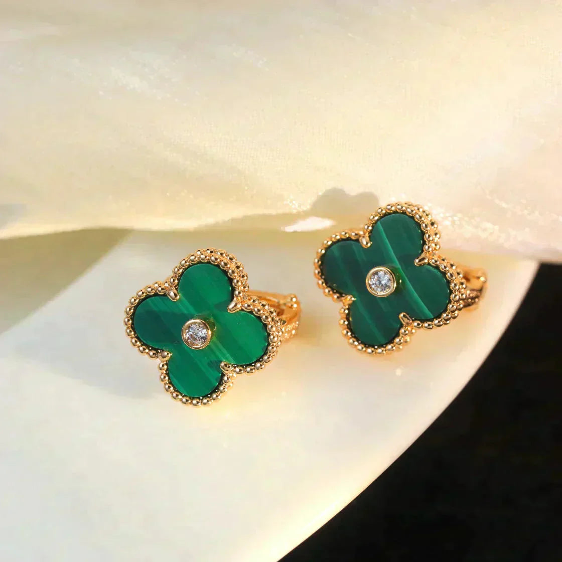 [Lucky Star]CLOVER MEDIUM 1 MOTIFS MALACHITE DIAMOND EARRINGS