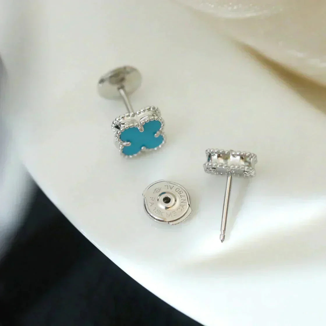 [Lucky Star]CLOVER MINI 9.5MM ONYX STUD EARRINGS SILVER