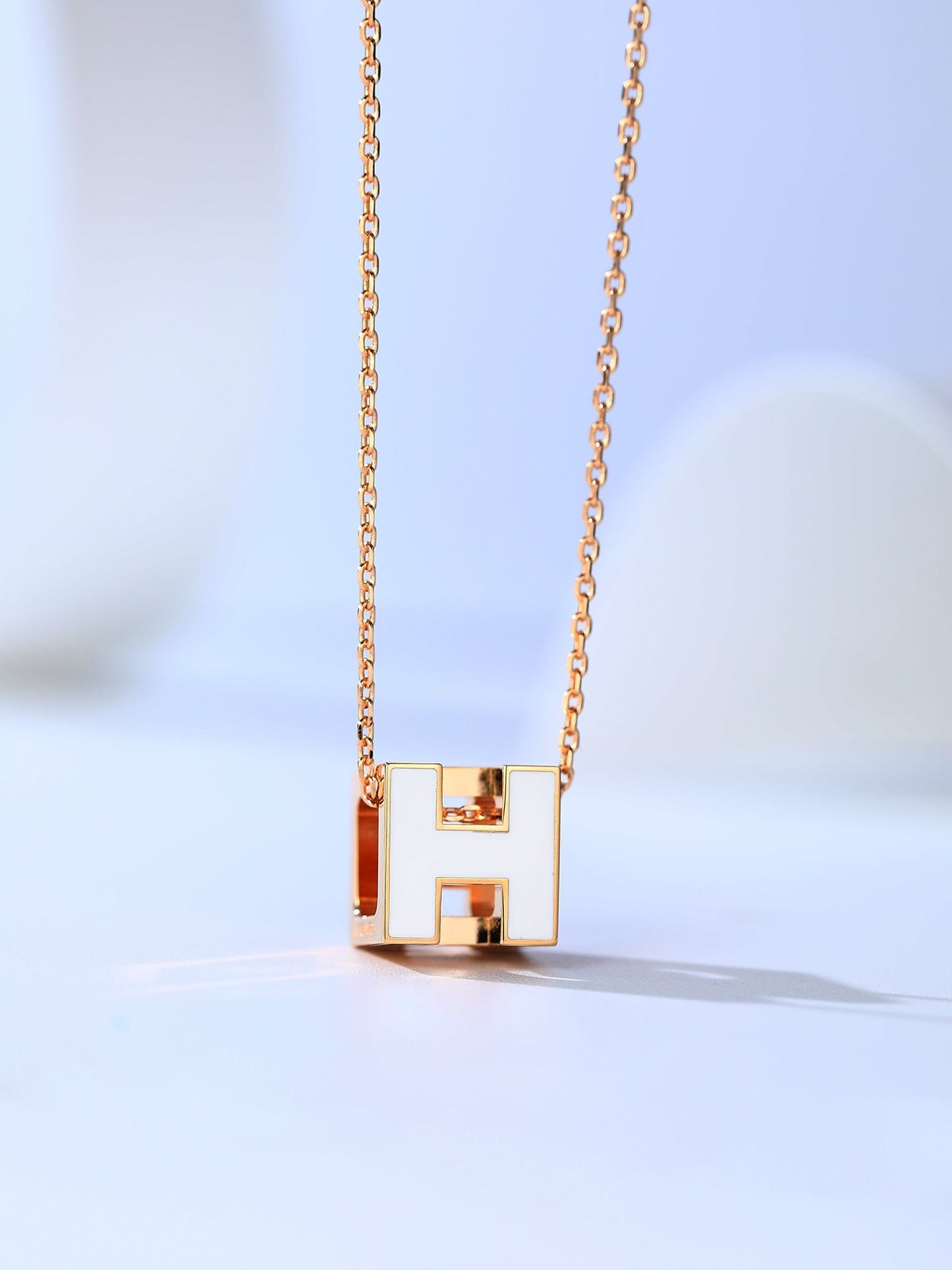 [Lucky Star]H CAGE PINK GOLD NECKLACE