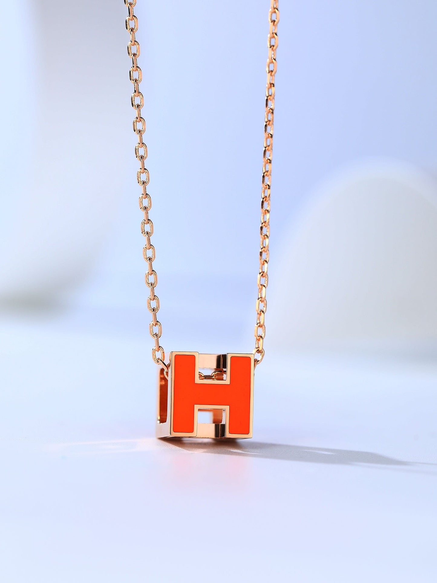 [Lucky Star]H CAGE PINK GOLD NECKLACE