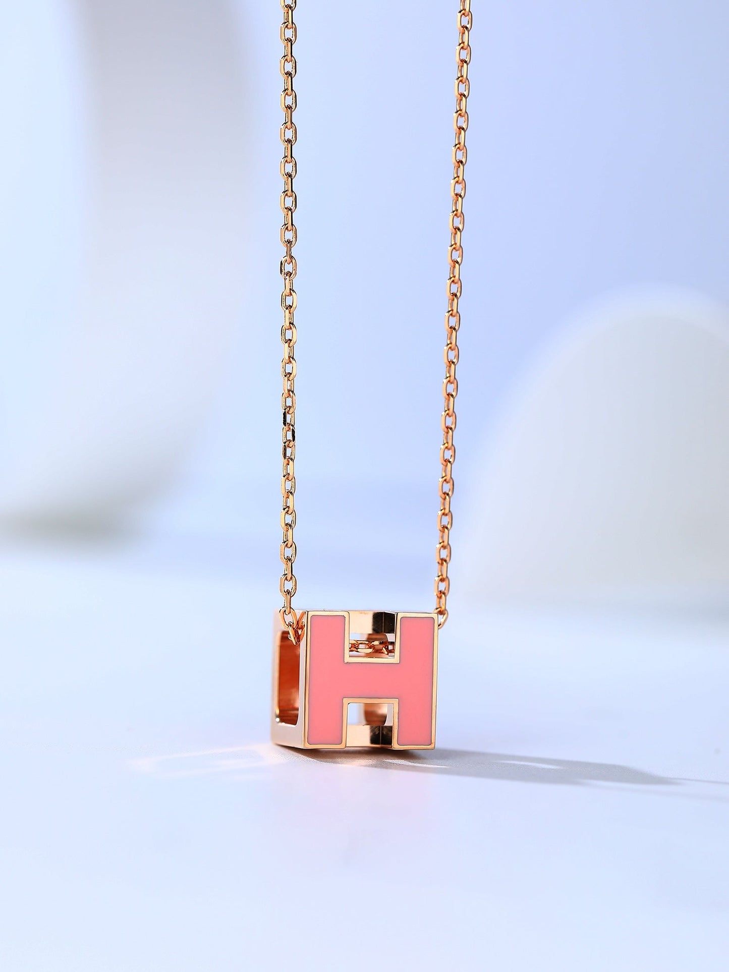 [Lucky Star]H CAGE PINK GOLD NECKLACE