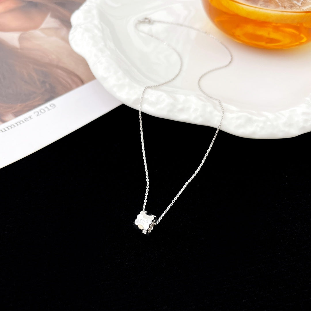 [Lucky Star]BEE MINI PEDANT DIAMOND NECKLACE