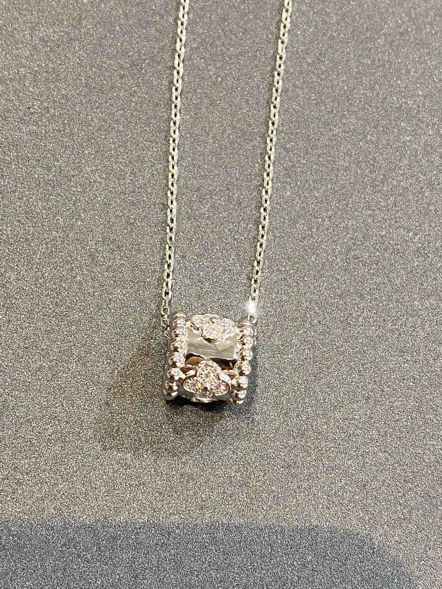 [Lucky Star]PERLEE PEDANT SIVLER DIAMOND NECKLACE