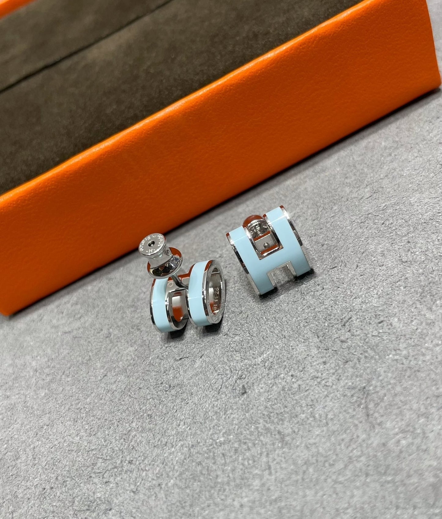 [Lucky Star]POP H SKY BLUE STUD EARRINGS
