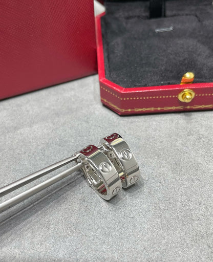 [Lucky Star]LOVE 5.5MM EARRINGS