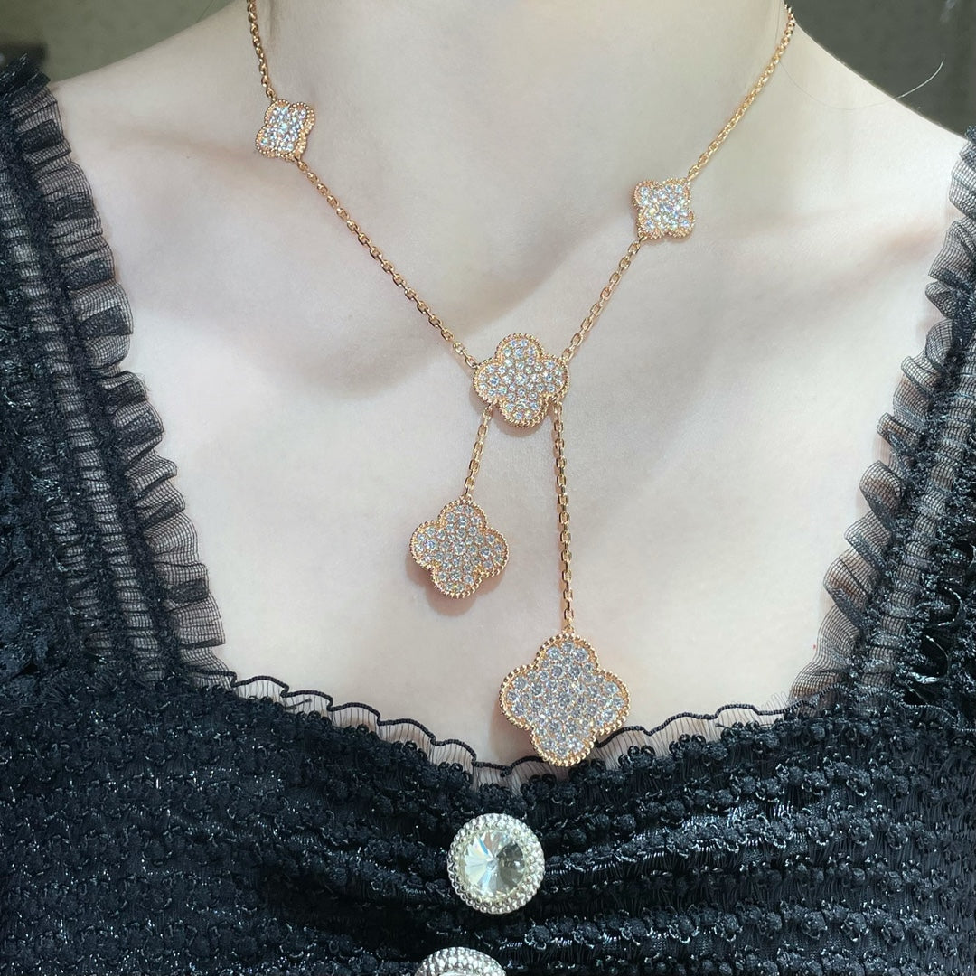 [Lucky Star]CLOVER 6 MOTIF DIAMOND PAVED NECKLACE