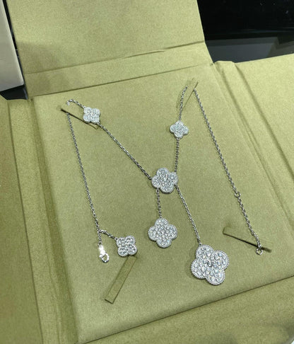 [Lucky Star]CLOVER 6 MOTIF DIAMOND PAVED NECKLACE