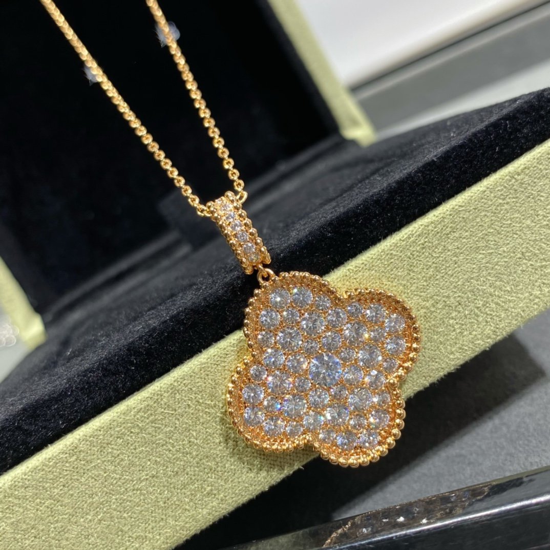 [Lucky Star]CLOVER 25MM LARGE PEDANT DIAMOND PAVED LONG NECKLACE