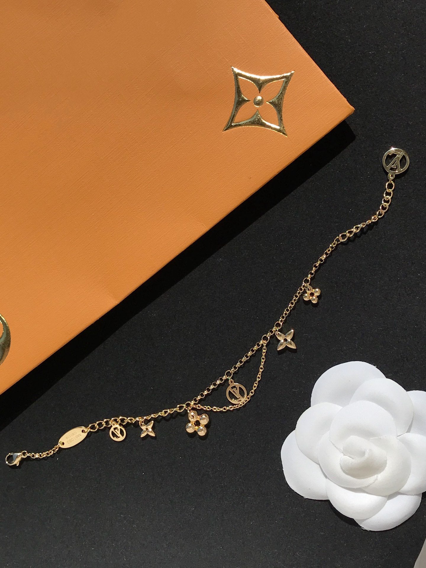 [Lucky Star]BLOOMING PINK GOLD MOP BRACELET