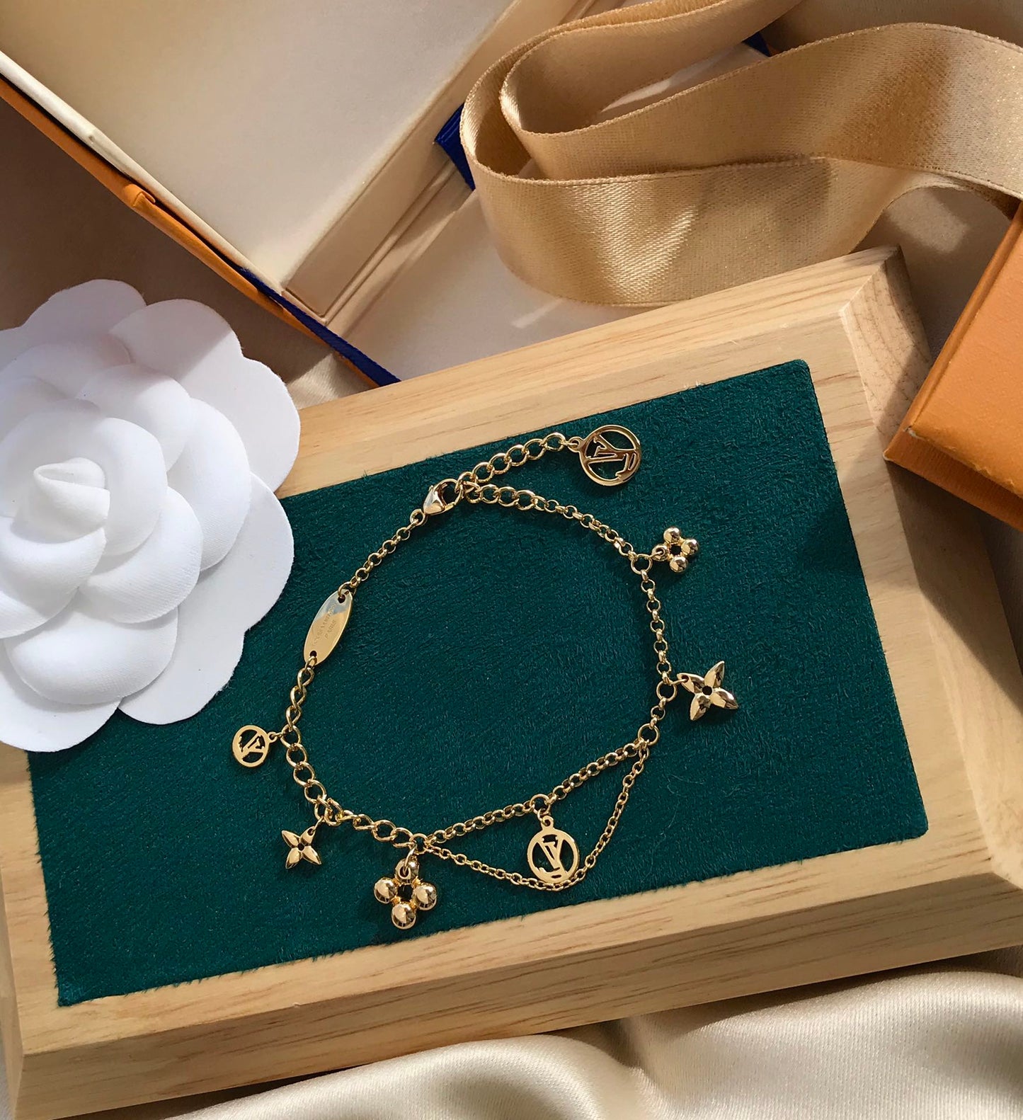 [Lucky Star]BLOOMING PINK GOLD MOP BRACELET