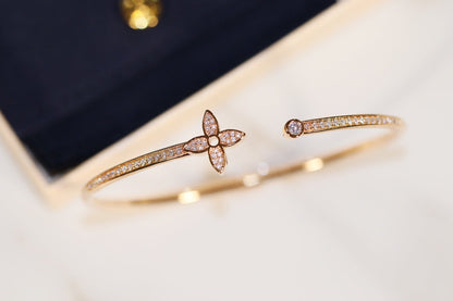 [Lucky Star]IDYLLE GOLD OPEN BRACELET DIAMOND PAVED