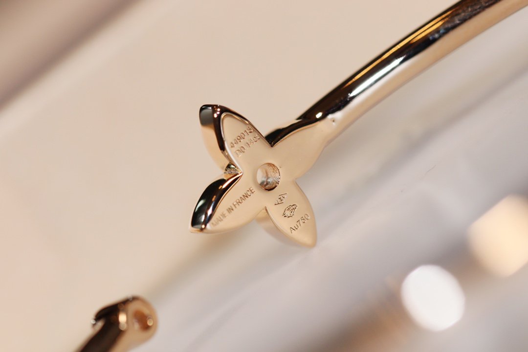 [Lucky Star]IDYLLE GOLD OPEN BRACELET DIAMOND PAVED