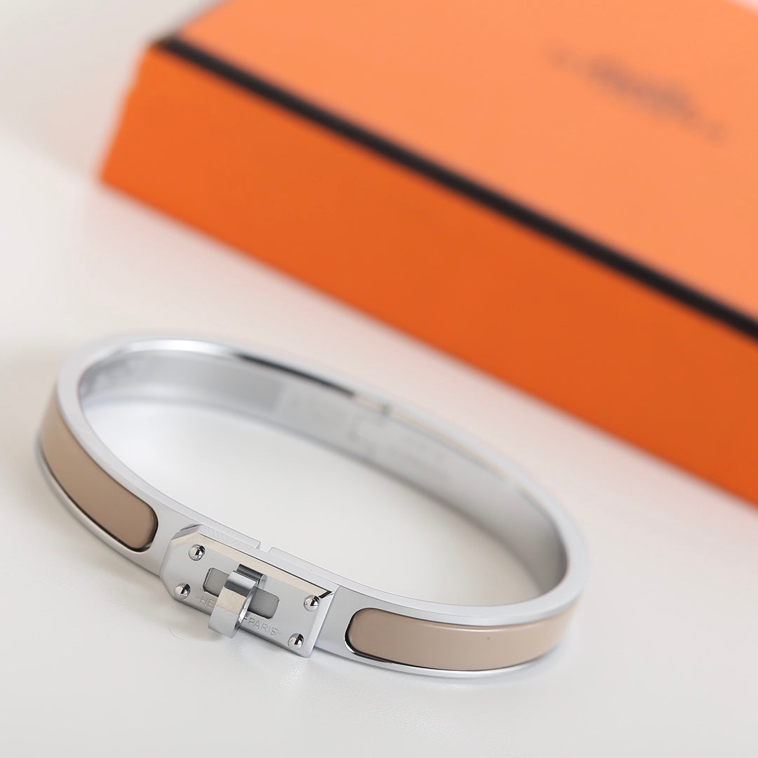 [Lucky Star]HM KELLY GREY BRACELET