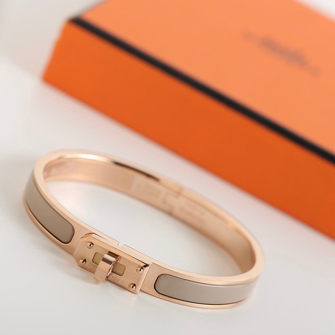 [Lucky Star]HM KELLY GREY BRACELET
