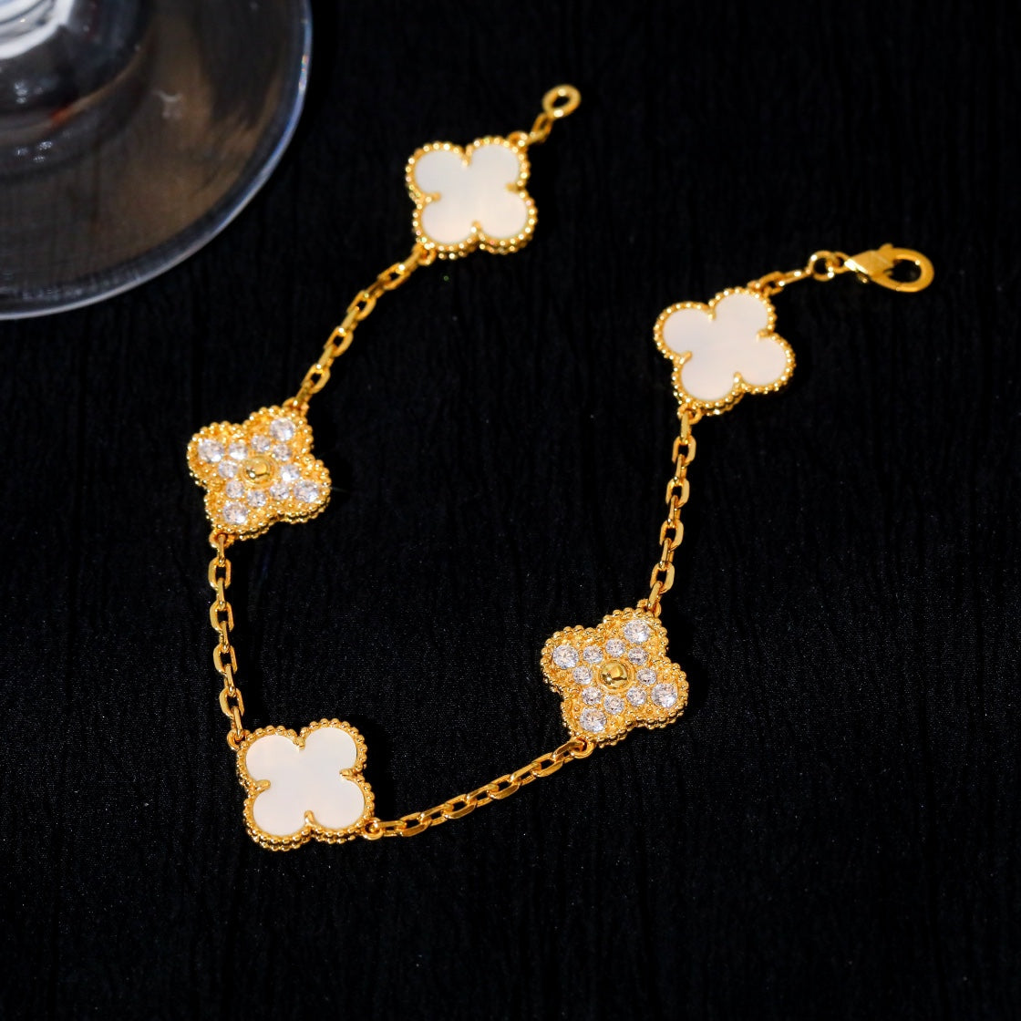 [Lucky Star]CLOVER BRACELET 5 MOTIF WHITE MOP DIAMOND