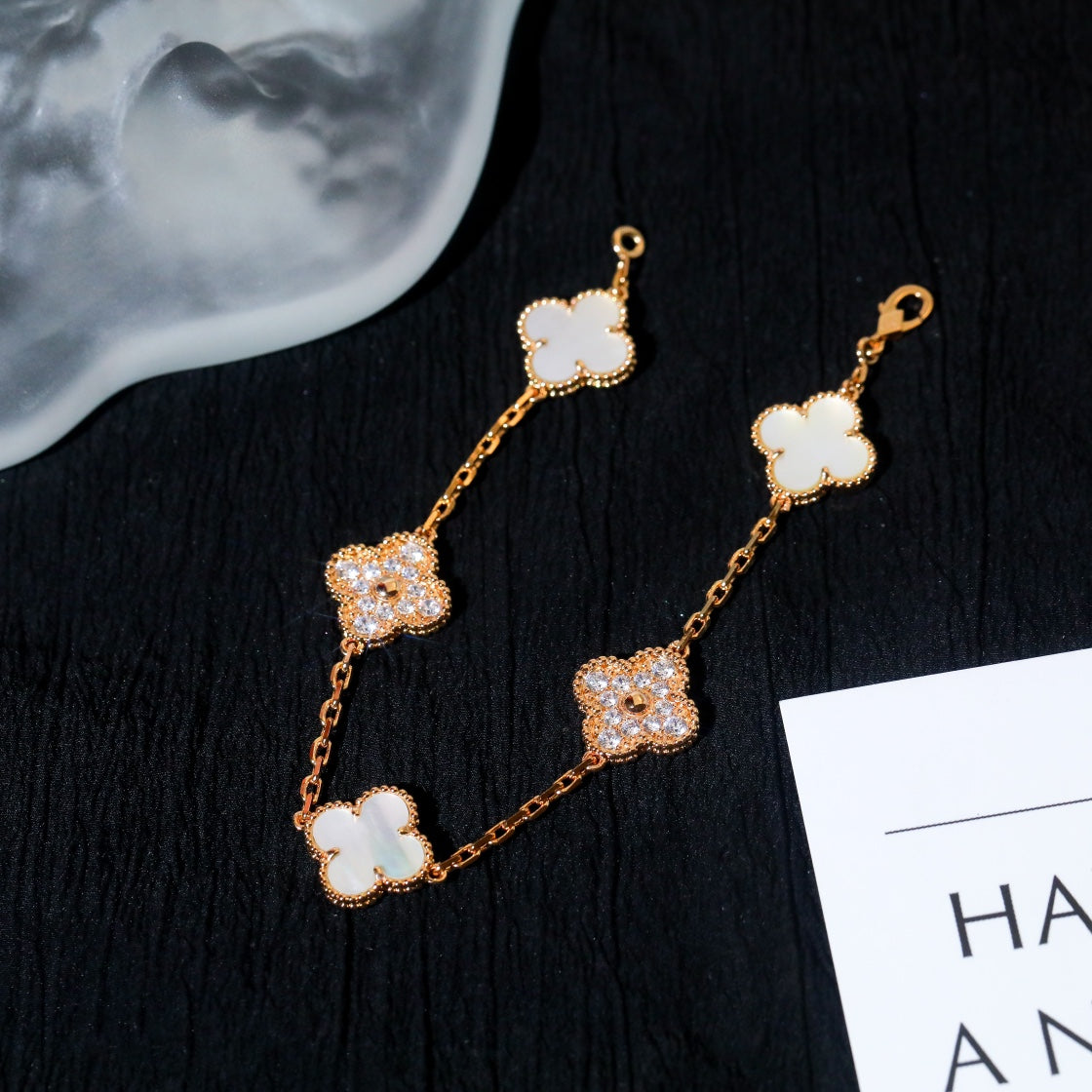 [Lucky Star]CLOVER BRACELET 5 MOTIF WHITE MOP DIAMOND