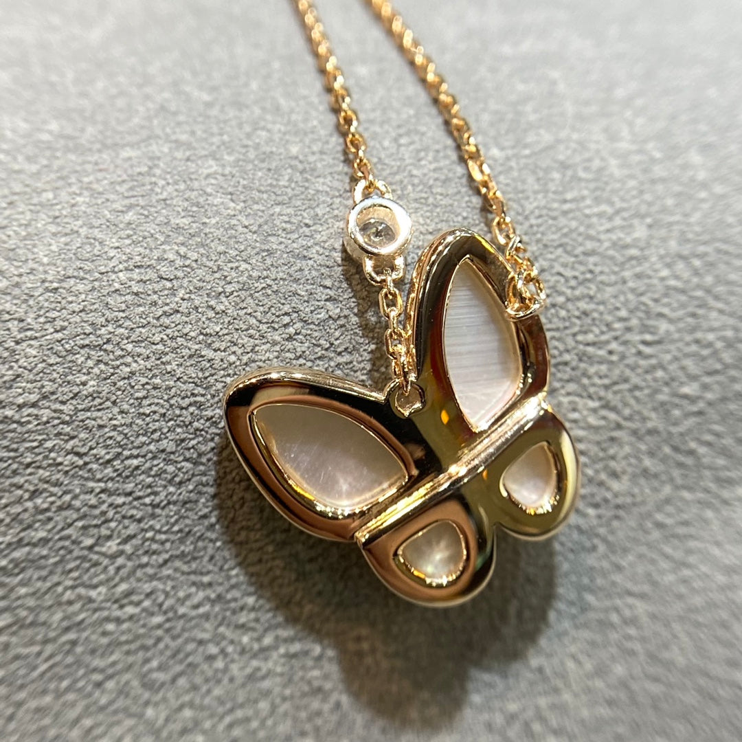 [Lucky Star]BUTTERFLY MOP DIAMOND NECKLACE