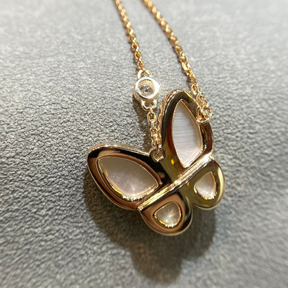 [Lucky Star]BUTTERFLY MOP DIAMOND NECKLACE